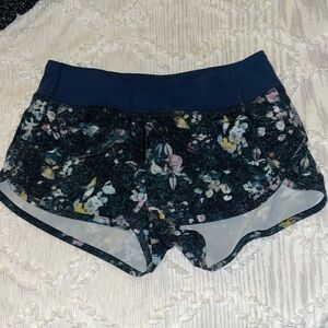 Ivivva Lululemon Size 12 Blue Floral Shorts